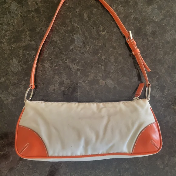 SALE💯Authentic Prada - Picture 9 of 10